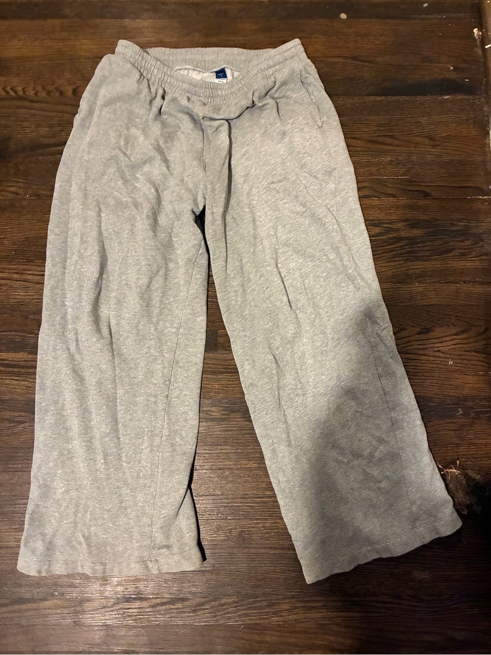 Woman’s Gray Old Navy Sweatpants - Comfort Fit